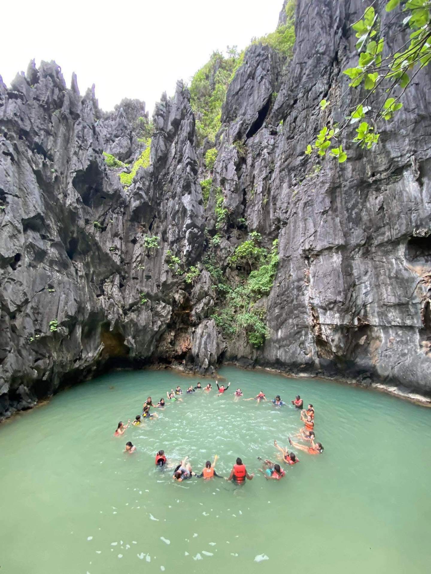 Tour B — Secret Lagoon swim circle