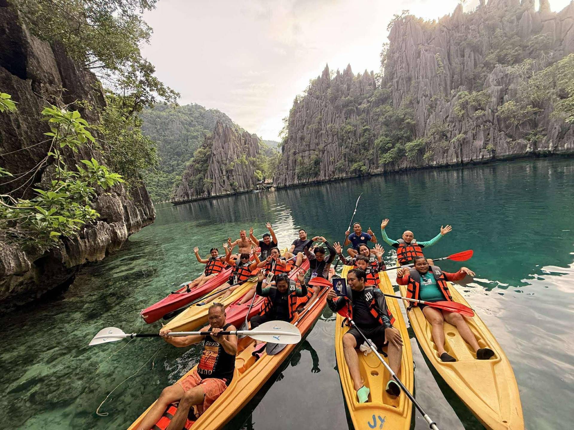 Twin Lagoon kayak adventure